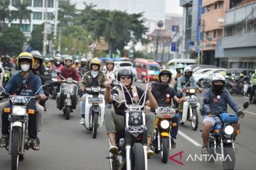 Ragam komunitas sepeda motor meriahkan IMOS 2022