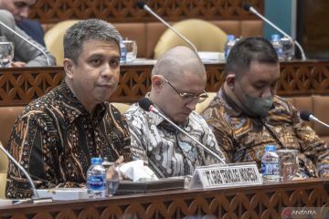 Komisi V DPR pertanyakan ke aplikator ojol soal potongan PPh 6 persen