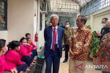 Mahfud mengingatkan WNI di Malaysia jaga martabat Indonesia