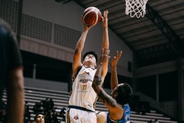 Satria Muda juara grup seusai kandaskan Evos di IBL Indonesia Cup 2022