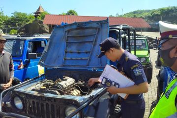 Dishub Sleman lakukan uji kelayakan jip wisata Tebing Breksi