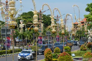 Jalanan di Bali berhias sambut KTT G20