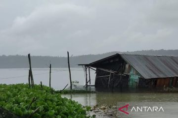 Dua jembatan gantung di OKU Selatan putus diterjang banjir bandang