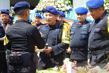 Kapolri semangati personel saat rayakan HUT Brimob ke-77 di Bali