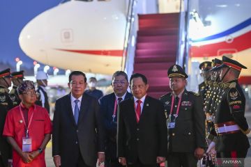 Terkonfirmasi positif COVID-19, PM Kamboja batal ikut KTT G20 di Bali