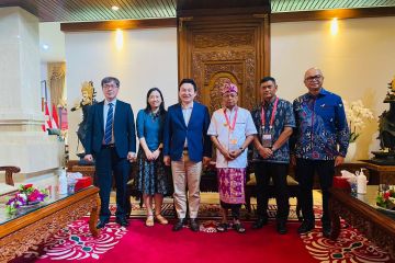 Menteri Pertanahan Korsel bertemu Gubernur Bali bahas LRT