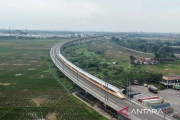 Uji operasional Kereta Cepat Jakarta-Bandung