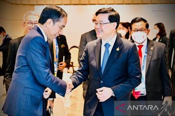 Pemimpin Hong Kong positif COVID sepulang KTT APEC
