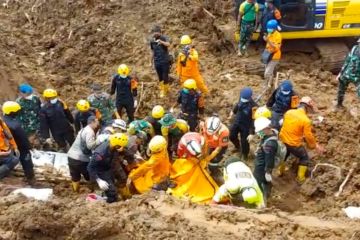 2 korban gempa Cianjur ditemukan tertimbun sedalam 5 meter