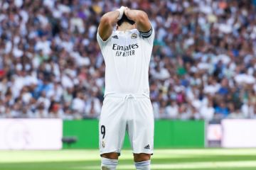 Benzema relakan tempatnya untuk pemain lain demi tim