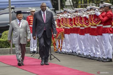 Menhan Prabowo Subianto bertemu Menhan Amerika Serikat