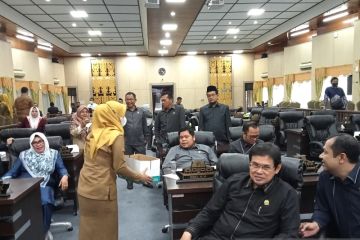 Rapat paripurna DPRD Banjarmasin gelar donasi peduli gempa Cianjur