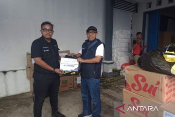 SUCOFINDO bersama IDSurvey salurkan bantuan gempa bumi Cianjur