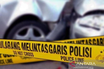 Pengendara sepeda motor tewas usai terlindas truk di Jakbar