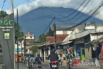 Pendakian ke Gunung Gede-Pangrango ditutup sementara dampak gempa