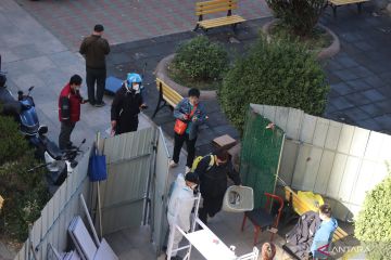 Beijing larang pasang barikade meskipun pandemi tak kunjung reda