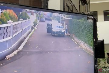 Rekaman CCTV perlihatkan Ferdy Sambo tak kenakan sarung tangan