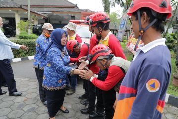 Bupati lepas TRC BPBD Sleman bantu korban gempa Cianjur