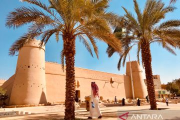 Melihat dari dekat Benteng Al MasMak di Riyadh, rasakan nikmatnya minum Gahwa