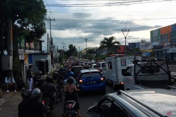 Geliat Cianjur di hari kesepuluh pascagempa