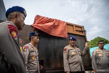 Polairud Polda Sumsel Amankan 60 Ton BBM Ilegal