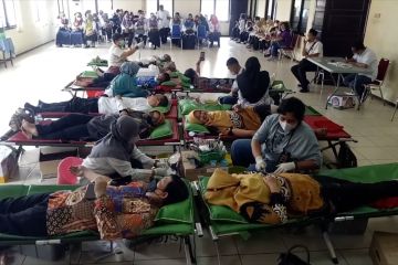 Pemkot Tangerang apresiasi antusiasme guru ikuti donor darah