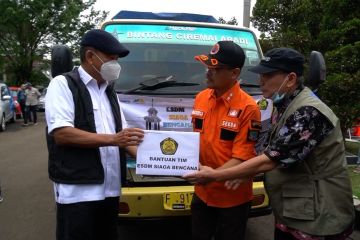 Menteri ESDM salurkan bantuan bagi warga terdampak gempa Cianjur