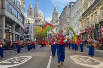 Penampil China hadirkan keberagaman dalam parade Lord Mayor's Show