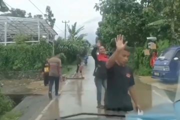 Polisi amankan tiga pengadang mobil pengangkut bantuan gempa Cianjur