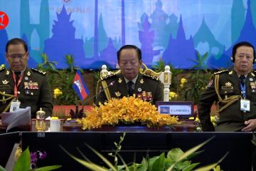 Menhan Kamboja serukan upaya kolektif atasi tantangan keamanan ASEAN