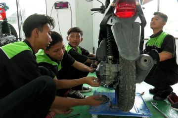 Indonesia Bergerak - Transformasi vokasi untuk industri 4.0 - 3