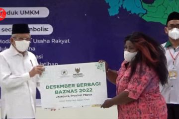 Wapres salurkan 600 paket bantuan Baznas bagi rumah ibadah di Jayapura