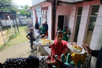 Warga dirikan dapur darurat untuk imigran Rohingya