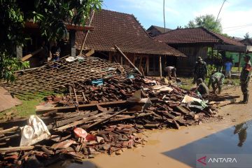 Kemarin, peneliti muda suarakan perubahan iklim hingga banjir di Pati