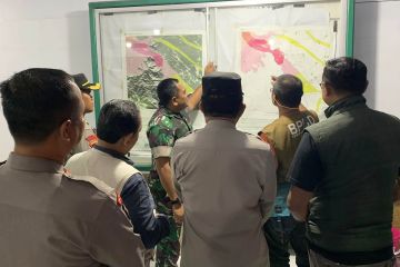 Personel Polres Malang bantu penanganan dampak erupsi Semeru