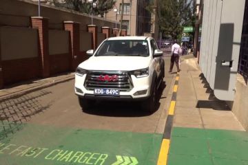 Kenya manfaatkan kendaraan listrik untuk kurangi emisi karbon