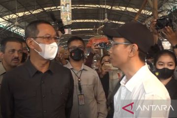 Pasokan bahan pokok di Pasar Induk Kramat Jati aman hingga Maret 2023