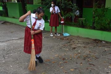 P2G minta kaji lebih lanjut kebijakan masuk sekolah pukul 05.00 Wita