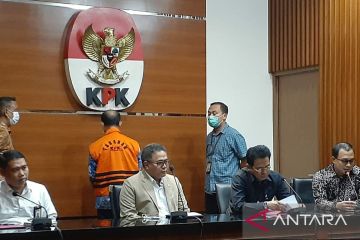 KPK menahan Hakim Agung Gazalba Saleh