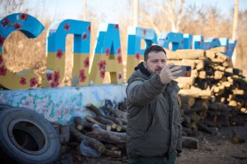 Zelenskyy intensifkan pembicaraan dengan pemimpin lain terkait Ukraina