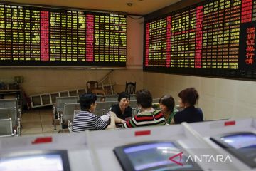Saham China ditutup lebih rendah, indeks Shanghai jatuh 0,45 persen