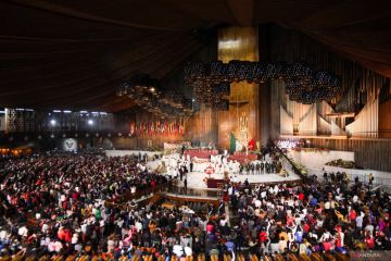 Perayaan tahunan Perawan Guadalupe di Mexico City