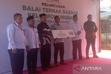 Baznas luncurkan program balai ternak kelompok unggas di Madiun