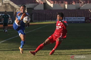 Pelatih pastikan Persib tetap bergairah tanpa delapan pemain 