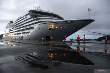 Kapal pesiar MS Seabourn Encore kunjungi Sabang