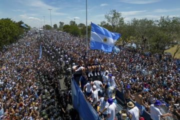 CONMEBOL hadiahi Argentina 10 juta dolar dan Piala Dunia 2030