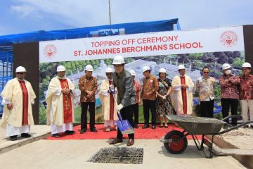 Pembangunan Gedung St. Johannes Berchmans School Masuki Tahap 'Topping Off'