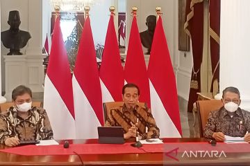 Jokowi: Menteri akan selesaikan kajian penghentian PPKM pada pekan ini