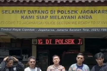 Polisi gandeng rumah produksi latih remaja bela diri