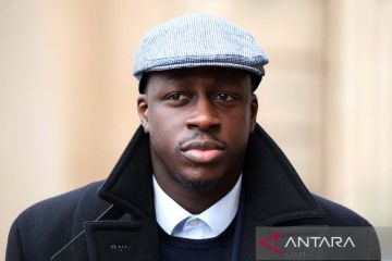 Pemain Machester City Benjamin Mendy jalani sidang dugaan pemerkosaan